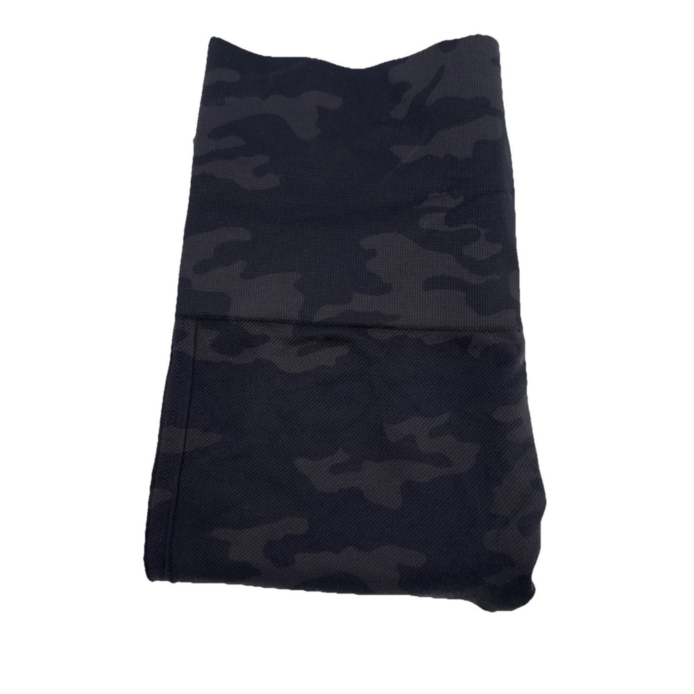 SPANX Leggings Black Camo Women's Size Medium Compression - Picture 1 of 5